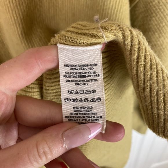 Free People M Softly Structured Knit Tunic Sweater Pullover Turtleneck Golden - Picture 7 of 8